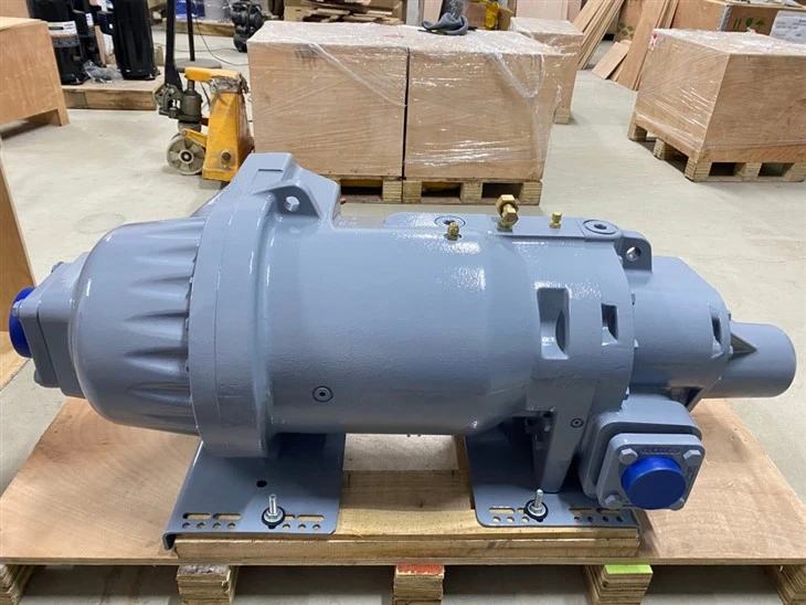 06TTM301 Aemi Hermetic Screw Type Compressor For Air Conditioner factory